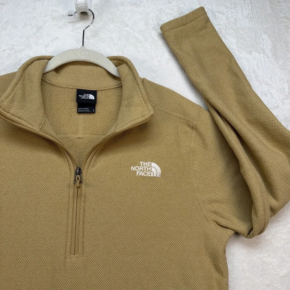 The North Face 1/4 Zip Pullover Mens Medium Tan Waffle Knit Fleece Outdoor‎